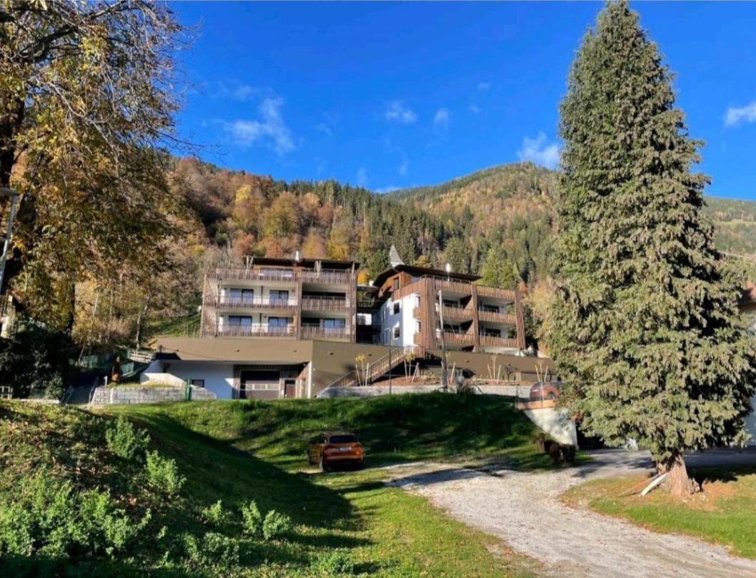 Apartment Deluxe Ossiacher See - Gerlitzen Sattendorf Екстер'єр фото